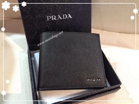 Prada Men's Bicolor Saffiano Leather Bifold Wallet, Nero